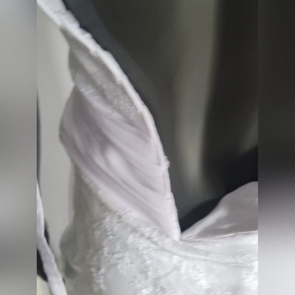 Wedding Dress Size Small Or Xtra small - Picture 3 of 11